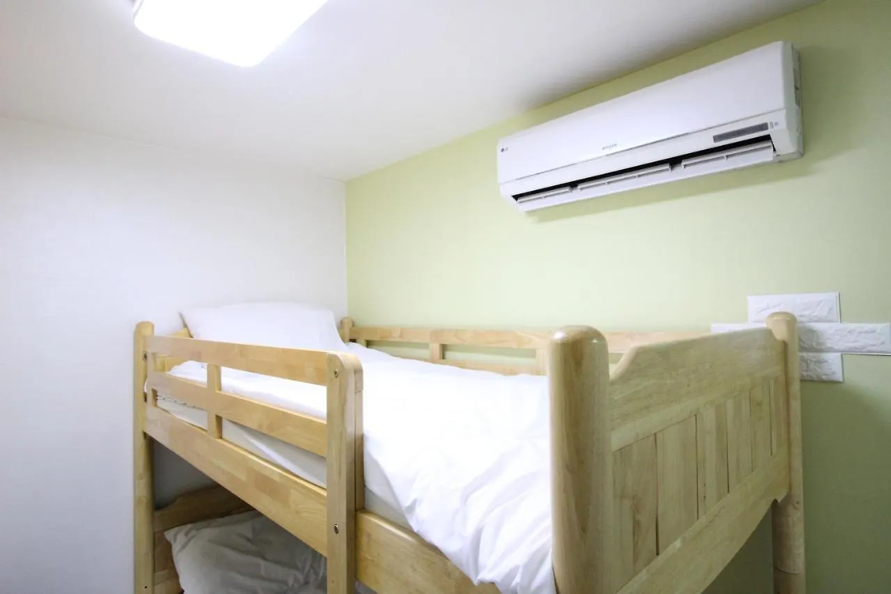 Hotel Golden Park Myeongdong Seúl