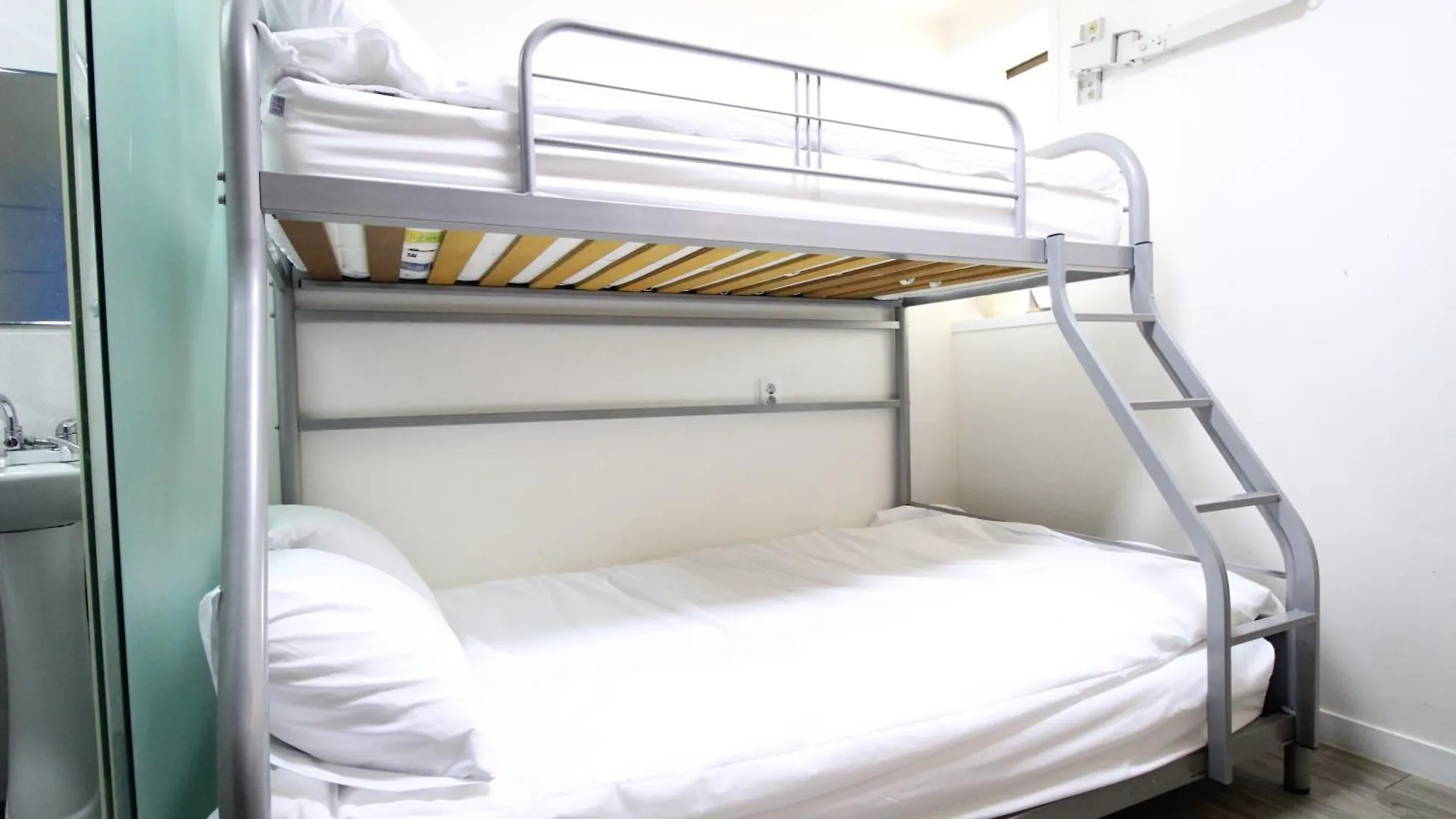 **  Hotel Golden Park Myeongdong Seúl Corea del Sur