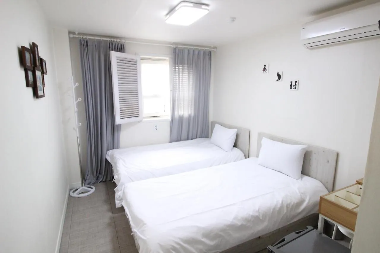 Hotel Golden Park Myeongdong 2*, Seoul